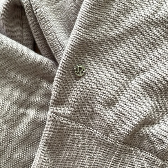 Turtleneck sweater - Picture 3 of 3